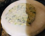 A picture of step 4 of Methi paratha.