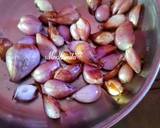 Bhindi and Shallots Masala recipe step 1 photo