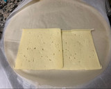 Foto del paso 1 de la receta: Rollo de queso y tortilla francesa