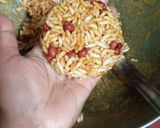 मुरमुरे की चिक्की (murmure ki tikki recipe in Hindi) रेसिपी चरण 4 फोटो