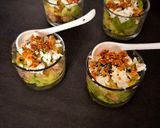 Une image de l'étape 3 de Verrines de thon avocat 🥑 et chèvre frais.