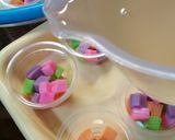 Foto langkah ke 3 dari resep Puding kaca mozaik cup.