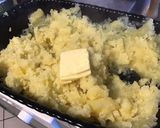 Une image de l'étape 3 de Écrasée de pommes de terre gratinée aux deux fromages.