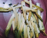 Foto del paso 3 de la receta: Calçots rebozado en Orly de romesco