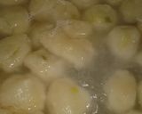 Foto langkah ke 3 dari resep Bakso aci kuah pedas.