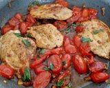 Capri csirkemell serpenyőben recept fázis 4 fotója