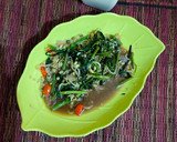 Foto langkah ke 5 dari resep Tumis kangkung tauge pedas manis (cocok untuk diet).