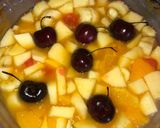 Foto del paso 4 de la receta: Ensalada de frutas de cerezas y otros ingredientes 👌🍌🍊🍑🍒