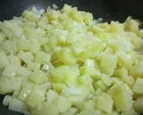Foto del paso 3 de la receta: Tortilla de papa para dos