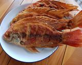 Foto langkah ke 5 dari resep Ikan Nila Goreng Marinasi Ala Chef Rudy Choirudin.
