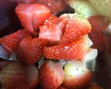 A picture of step 2 of Healthy strawberry glazed cashews nuts.