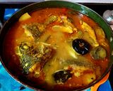 A picture of step 6 of Niramish Macher Jhol.