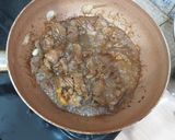 Foto langkah ke 3 dari resep Tumis Daging Sapi Paprika.