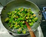 A picture of step 3 of Ivy Gourd Stir Fry.
