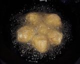 A picture of step 3 of Paneer Cheese Kofta Curry.