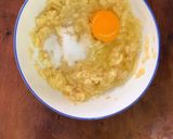 Foto del paso 2 de la receta: Muffins de banana y manzana