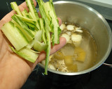Foto del paso 2 de la receta: Caldo verde portugués de acelgas