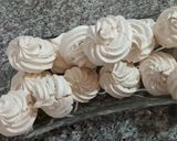 صورة لخطوة 1 من وصفة ميرانغ بمقادير موجودة في كل بيت 🍦🍦🍦