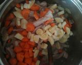 Vadas-krumpligombóccal nagyi módra recept fázis 4 fotója