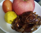 Foto langkah ke 1 dari resep Jus NANO NANO(APEL,TOMAT,KURMA,LEMON).