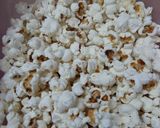 A picture of step 2 of Caramel popcorn.