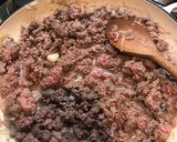 A picture of step 1 of Quick weeknight chilli con carne.