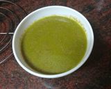 Foto del paso 2 de la receta: Contramuslos asados en freidora de aire con papas arrugas, piña y mojo verde