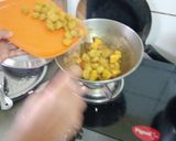 A picture of step 16 of Soya chunks curry.