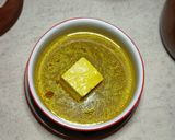 Foto langkah ke 2 dari resep Sup Tahu Tomat (Kaldu Air Rebusan Ayam Goreng).