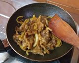Foto langkah ke 6 dari resep Creamy Beef Ramen.
