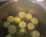 Foto del paso 1 de la receta: Crema de calabacín fàcil y buena
