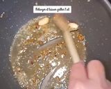 Une image de l'étape 5 de Pâtes à la crème de burrata aux tomates et saucisses.
