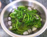 A picture of step 4 of WorkShop Spinach chatpata with muhammara dip.