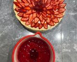 Foto del paso 7 de la receta: Tarta súper fácil de gelatina y frutillas 🥧🍓(medidas en cucharadas 😉)