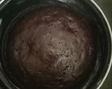 A picture of step 7 of Bourbon and oreo biscuit cake.