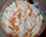 Foto langkah ke 2 dari resep Puding Roti Tawar Kukus.