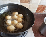 દહીવડા (Dahiwada Recipe In Gujarati) રેસીપી સ્ટેપ3ફોટો