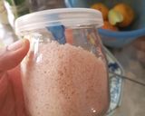 Foto langkah ke 1 dari resep Smoothies Timun & Kelapa Muda.