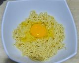 Foto langkah ke 2 dari resep Bola - bola Mie Daun Kelor.