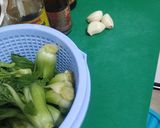 Foto langkah ke 1 dari resep Pakcoy Cah Bawang Putih.