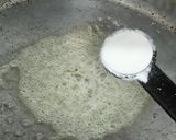 A picture of step 4 of Almonds Soup.