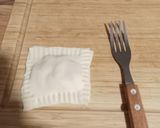 Foto del paso 5 de la receta: Raviolis rellenos de calabaza con crema de grana padano