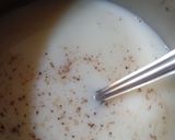 A picture of step 2 of Tri colour milk pauva.