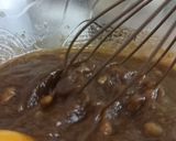 Foto langkah ke 3 dari resep Banana Choco Muffin.