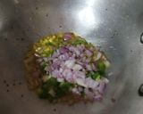 A picture of step 2 of Bread masala Samosa.