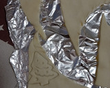 Foto del paso 6 de la receta: Hojaldre navideño con queso, confitura y cebolla caramelizada