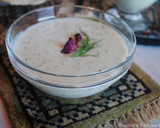 A picture of step 5 of Persian Cucumber Soup.