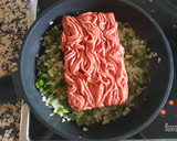 Foto del paso 5 de la receta: Patatas rellenas de carne