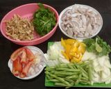 Hình bước làm 1 của món Mực xào rau củ