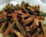 A picture of step 4 of Bhindi Fry.